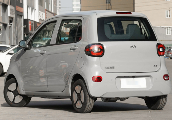 Uzun Sürüş Menzili 205km ile LHD Direksiyon EV Elektrikli Araba 4 Kişilik