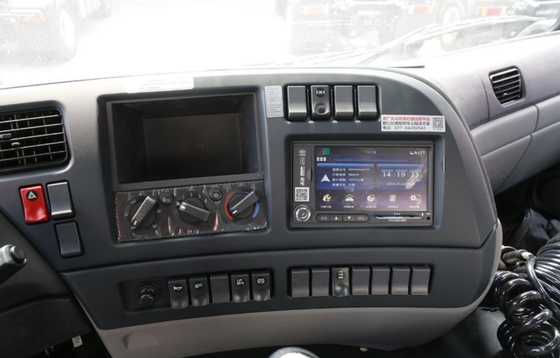 LHD/RHD 4x2 Sürüş Traktör Römork Kamyon 7 Ton 340 At