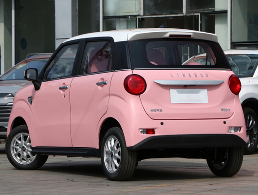 4 Koltuk İleri Elektrikli Araba Menzili 320km 35kW Motor Gücü Maksimum Hız 101km/H
