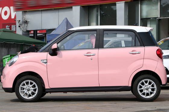 4 Koltuk İleri Elektrikli Araba Menzili 320km 35kW Motor Gücü Maksimum Hız 101km/H