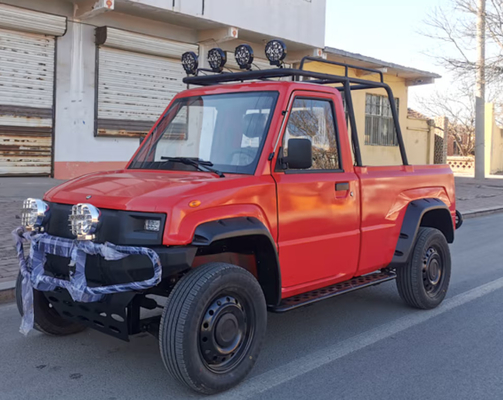 Devriye için FWD Yeni Elektrikli Kamyon Kapalı Kabin Büyük Güç Motoru