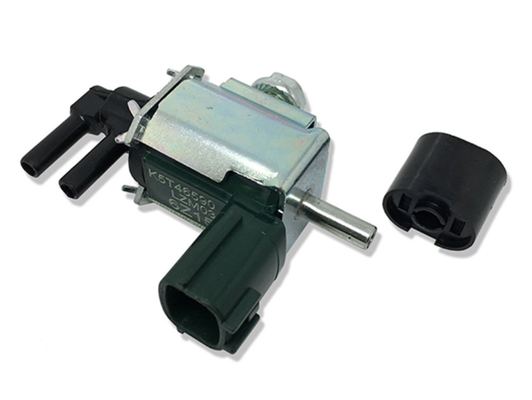 OE 1495631U1A 14956-31U10 EGR Valf Kontrol Solenoid Anahtarı Nissan Altima Maxima Quest Sentra