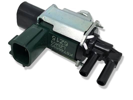 OE 1495631U1A 14956-31U10 EGR Valf Kontrol Solenoid Anahtarı Nissan Altima Maxima Quest Sentra